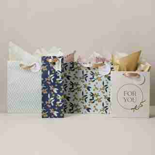 GIFT BAG BUNDLE, WINTER PASTEL SET OF 4
