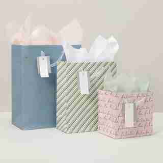 Bundle Gift Bags, Romantic, 4 Count
