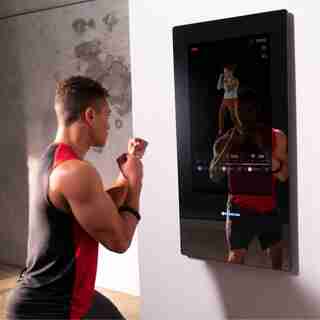 Echelon Reflect 50" Touchscreen