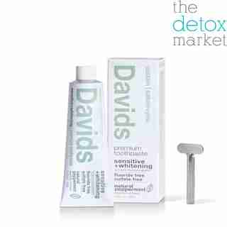 Sensitive and Whitening Nano-Hydroxyapatite Toothpaste