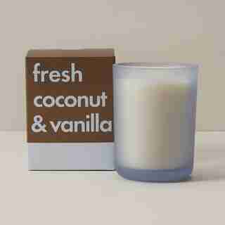 BOUGIE EN VERRINE — NOIX DE COCO FRAÎCHE ET VANILLE