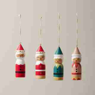 SET OF 4 WOODEN ORNAMENTS, SANTA FAMILY