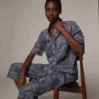 ORGANIC COTTON POPLIN PAJAMA SET CHEETAH, STEEL BLUE MEDIUM