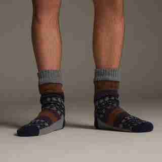 MEN'S FAIR ISLE MID-RISE READING SOCKS™, INDIGO BLUE
