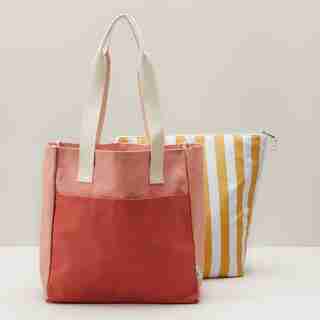 CANVAS COOLER TOTE WITH REMOVABLE POUCH, GERBERA DAISY