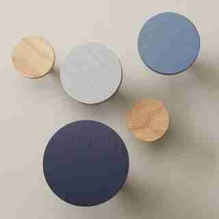 SET OF 5 CONE WALL HOOKS, BLUE
