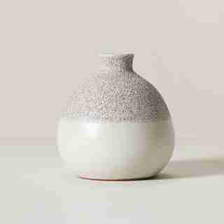 ARIS TERRACOTTA VASE, TEXTURED IVORY