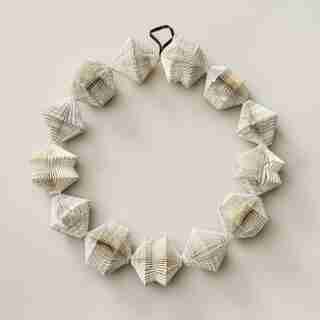 RECYCLED PAPER ACCORDION WREATH
