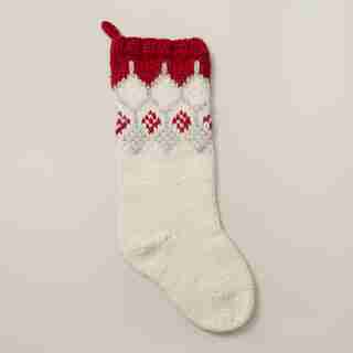BAS DE NOËL EN TRICOT – MOTIF FAIR ISLE, ROUGE