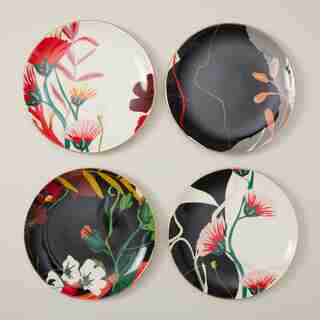 SET OF 4 RACHEL JOANIS PLATES