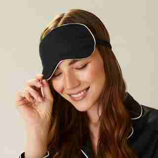 HOTEL EYE MASK