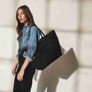 PUFFER TOTE, BLACK