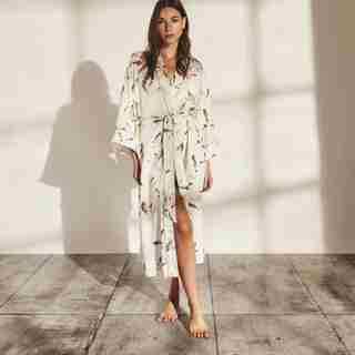 TAILORED ROBE, CRANE SMALL-MEDIUM