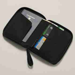 EVERYTHING PASSPORT WALLET, BLACK