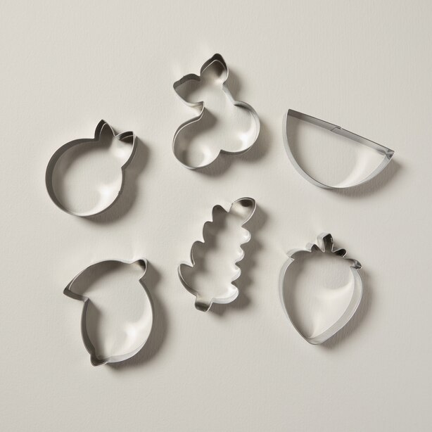 Cookie Cutters Fruits Design Set of 6 by OUI Gifts www.chapters