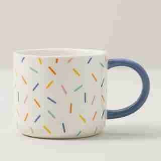 BUNNY PEEKABOO MUG