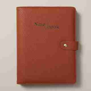 CARNET A5 RECHARGEABLE AVEC FERMETURE À GLISSIÈRE – COGNAC