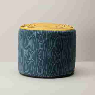 CYLINDER POUF, LOG