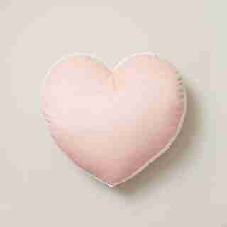 SHAPED CUSHION, HEART