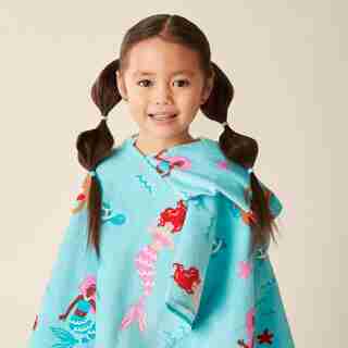 SERVIETTE PONCHO À CAPUCHON – SIRÈNES