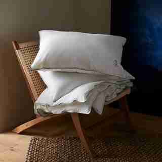 STANDARD PILLOW
