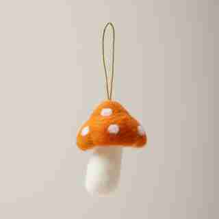 FELT MUSHROOM ORNAMENT, TEA ROSE