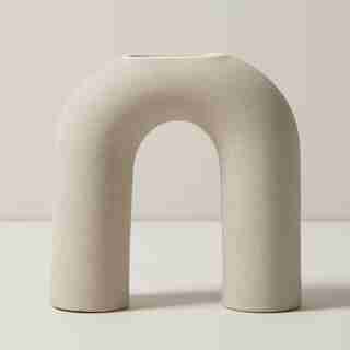 UPSIDE DOWN U VASE, NATURAL