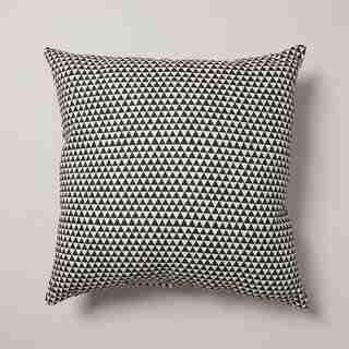 OUTDOOR PILLOW CUSHION, GEO BLACK 18" X 18"