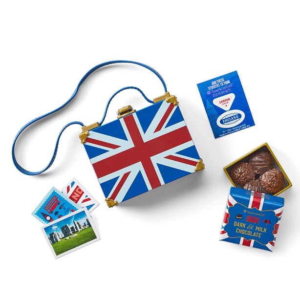 English Souvenir Set by American Girl Gifts www.chapters.indigo.ca