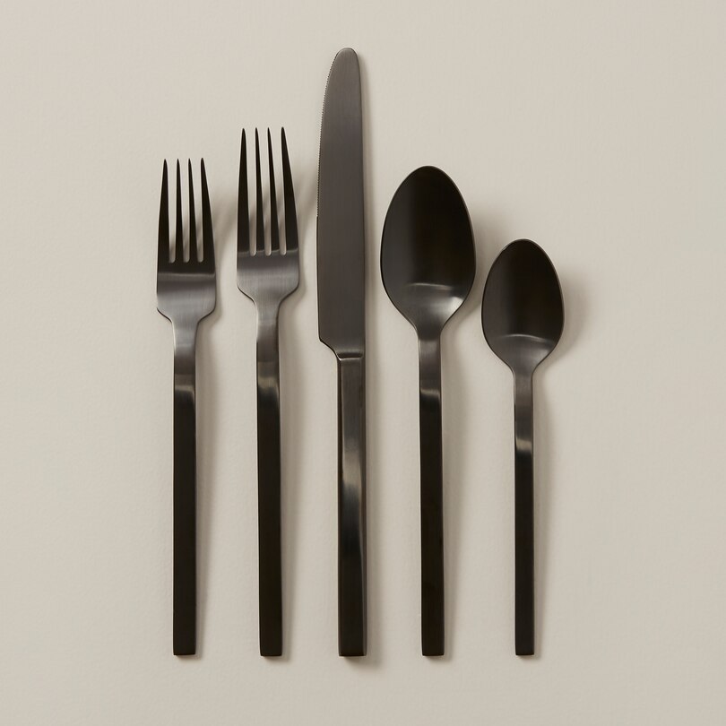 SET OF 5 LINEAR FLATWARE Indigo