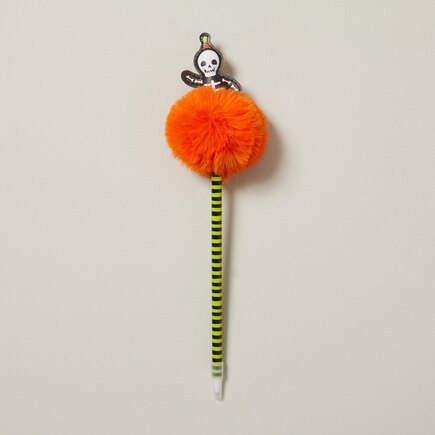 Pom Pom Pen, Halloween