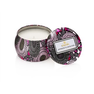Voluspa® Bougie Dans Une Petite Boîte Métallique Décorative – Genévrier Français et Lavan image number 0