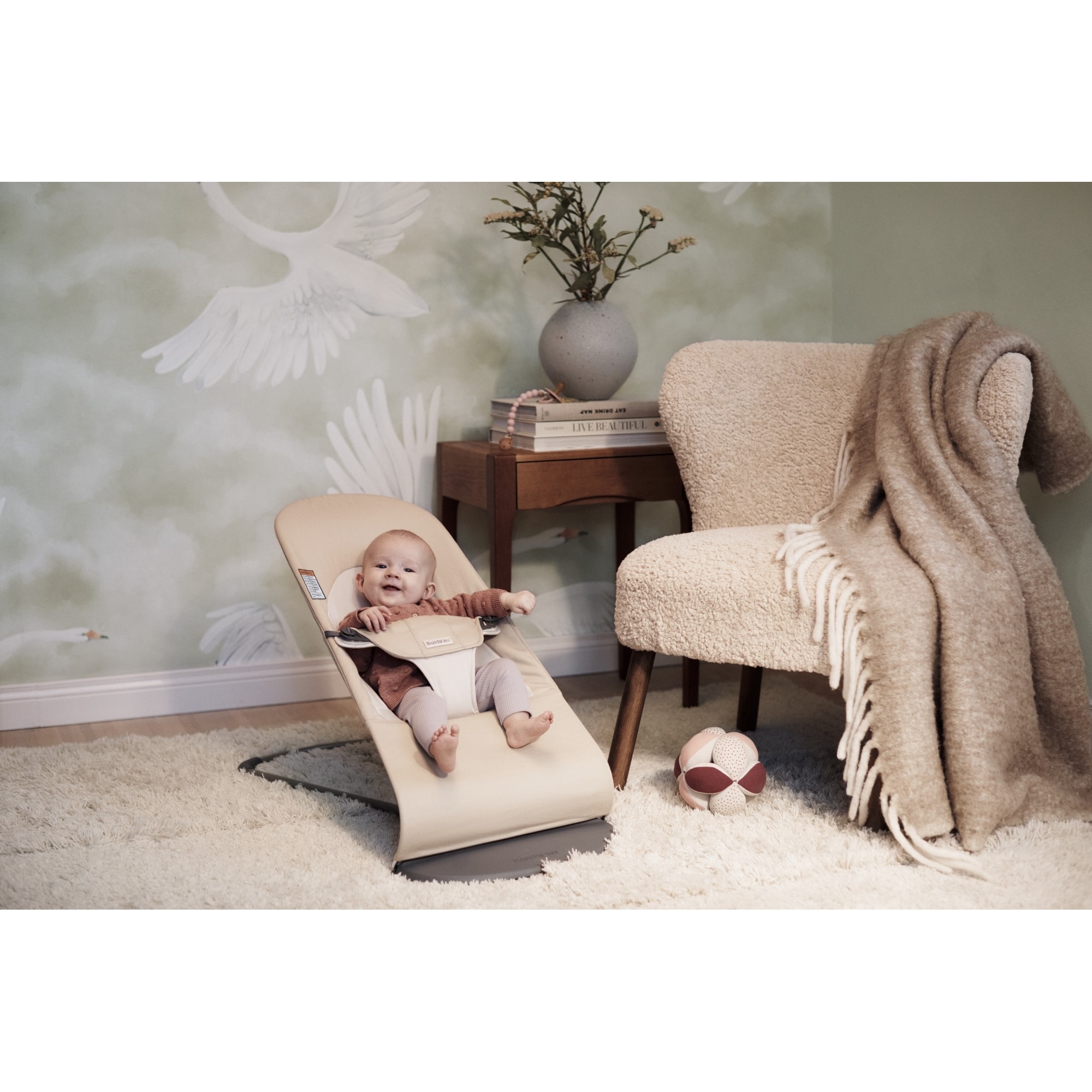 Babybjorn babysitter hotsell balance chair