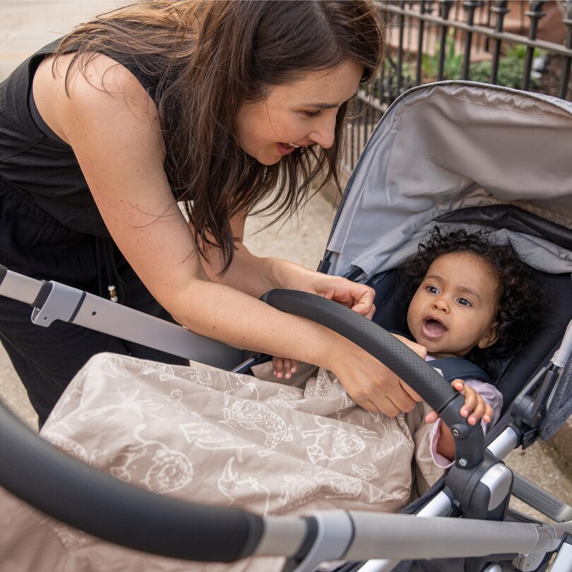 Aden & Anais OnTheGo Weighted Blanket Indigo